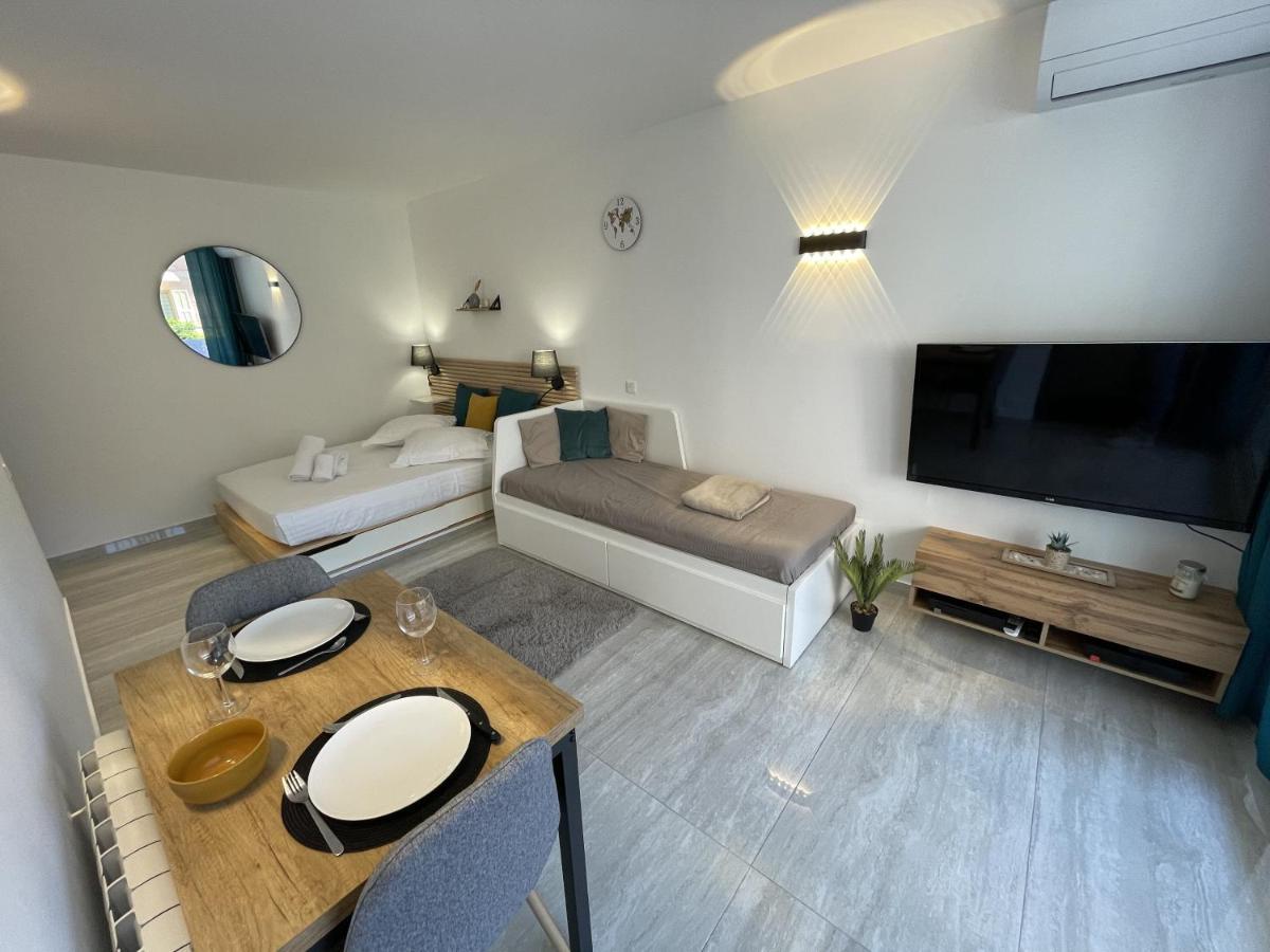 Chaleureux Studio, 200M De La Plage, Parking, Wifi 罗克布吕讷-卡普马丹 外观 照片